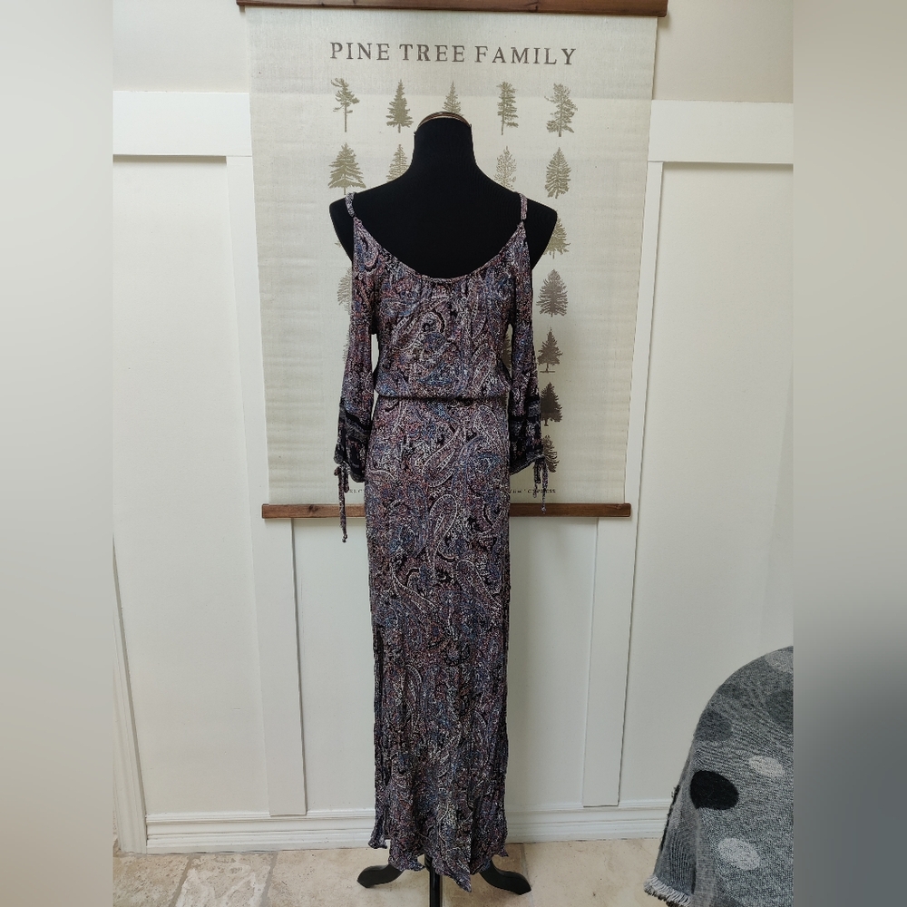 American Eagle Paisley Cold Shoulder Maxi Dress - Size M - Picture 9 of 12